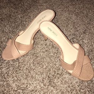 Nine West snake skin heals